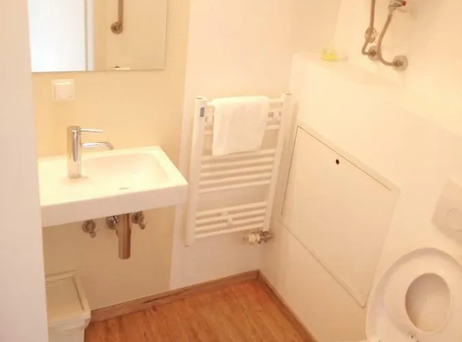 Am Simmhof بيت ضيافة ليوتسشاخ